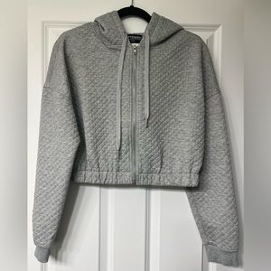 Kittenish Quilted Cropped Zip Up